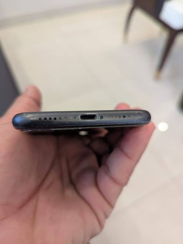 iPhone 11 Official PTA Approved 1