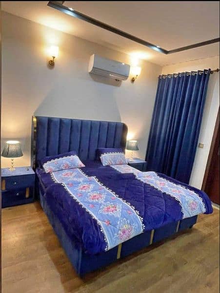 One bed luxury apartment for short stay like(3to4)hours in bahria town 0