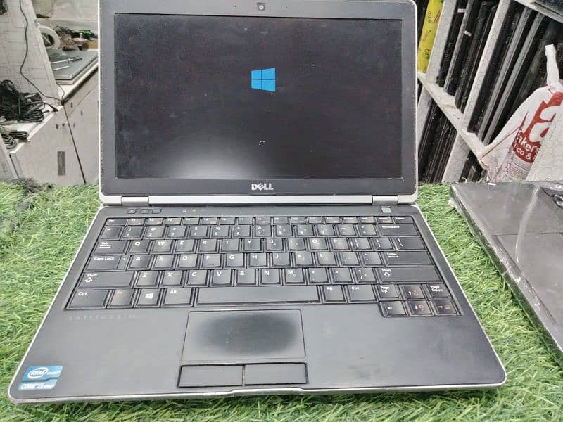 Dell Laptop core i5 3rd generation 4gb Ram 500gb hdd 11