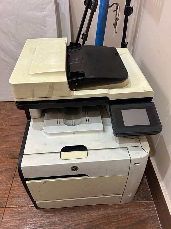 HP Laser jet pro 400 colour printer 1