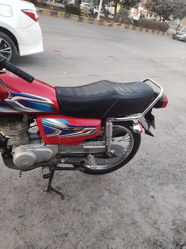 HONDA CG 125  Model 2022 5