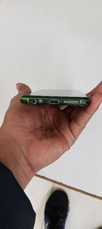 Infinix hot 12 6 128 for sale 4