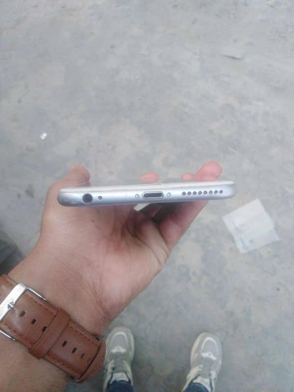 iPhone 6plus 64gb pta 3