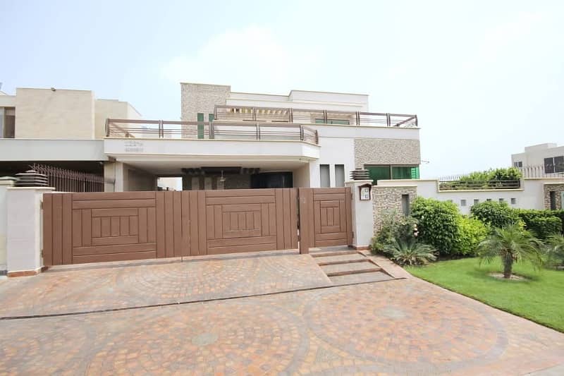 1 Kanal Beautifully Designed Modern House Upper Portion For Rent In DHA Phase 8 Ex Park View Price Negotiable 0