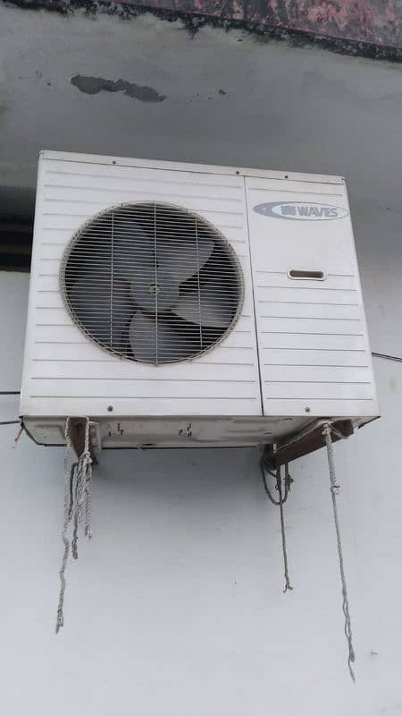 Waves 1 ton split ac non inverter 0