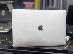 MacBook pro 2019 15" 32/1TB