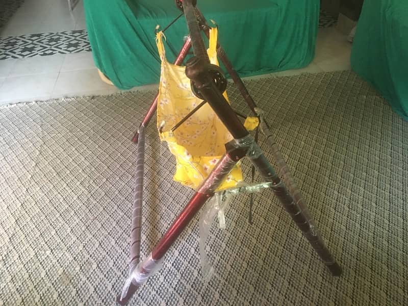 Kids Swing (Jhula) New Condition 0