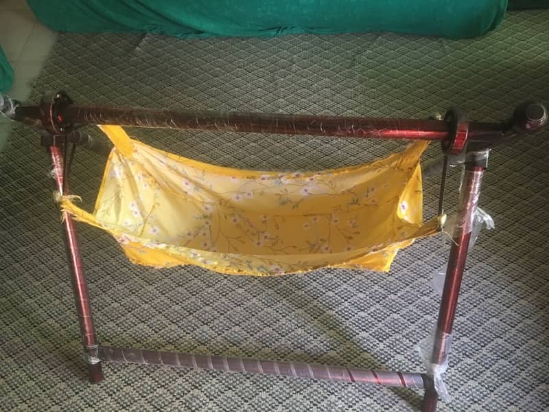 Kids Swing (Jhula) New Condition 1