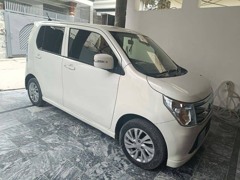 Suzuki Wagon R 2014 3