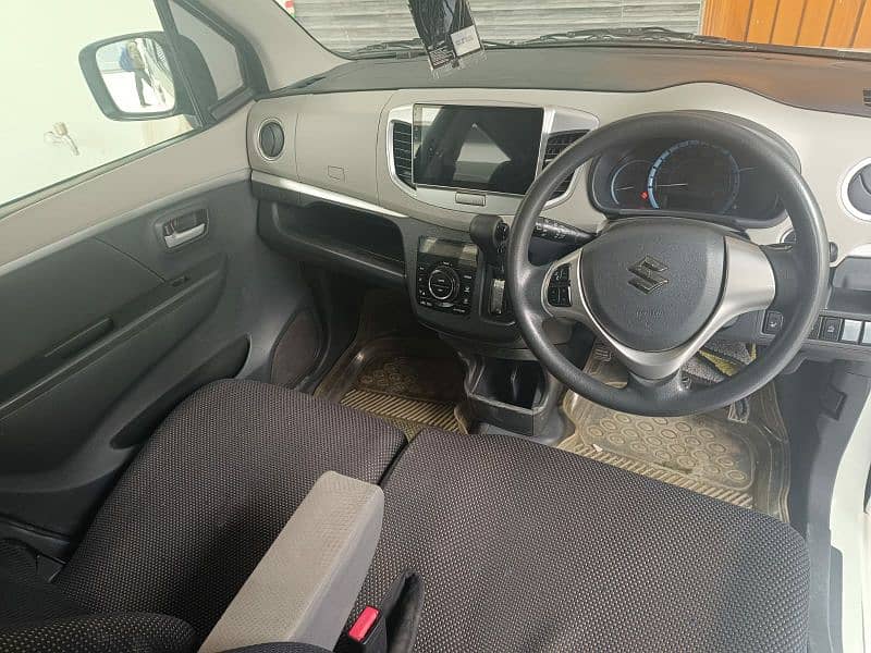 Suzuki Wagon R 2014 5