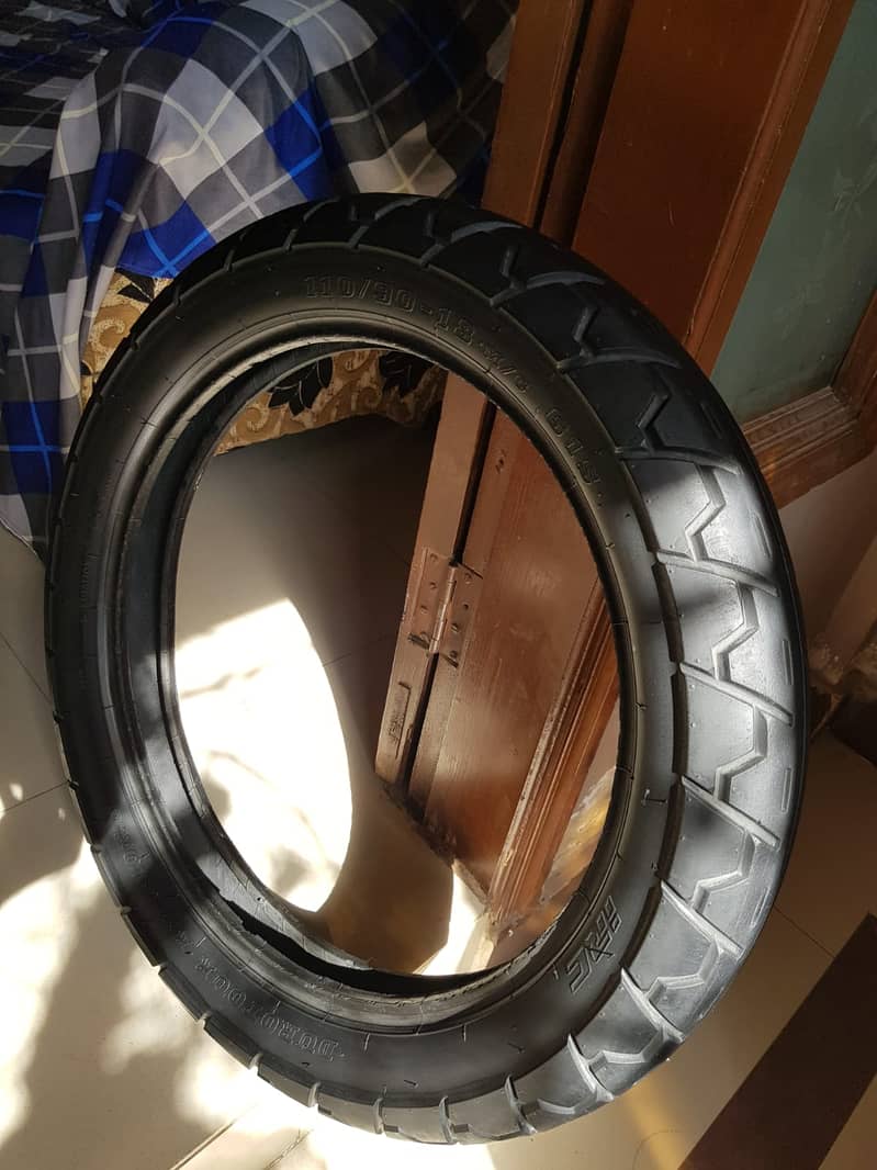 Rear Tyre for Suzuki GS / GR YBR 110-90-18 Orignal Durotour american 5