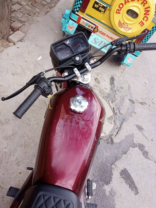 Honda 125 2022 model for sale 4