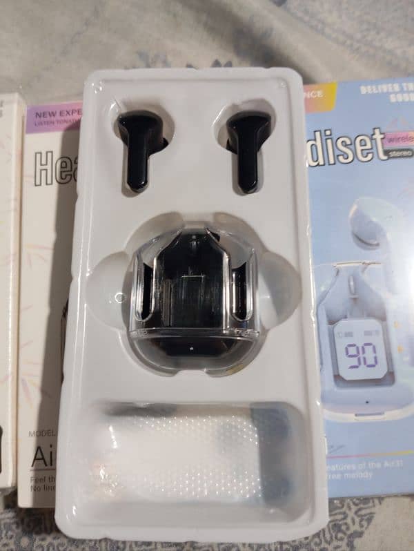 New Air31 Wireless Bluetooth Earbuds 1