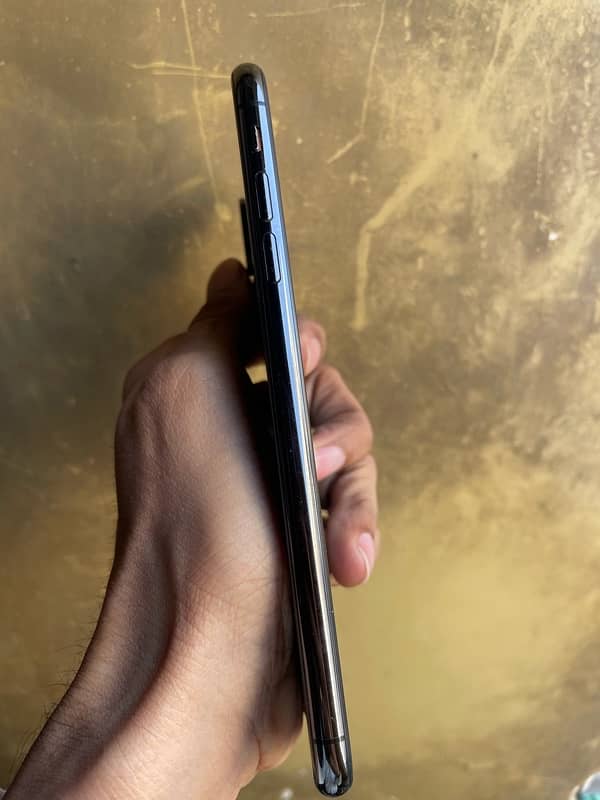 iPhone XS Max 256GB 5