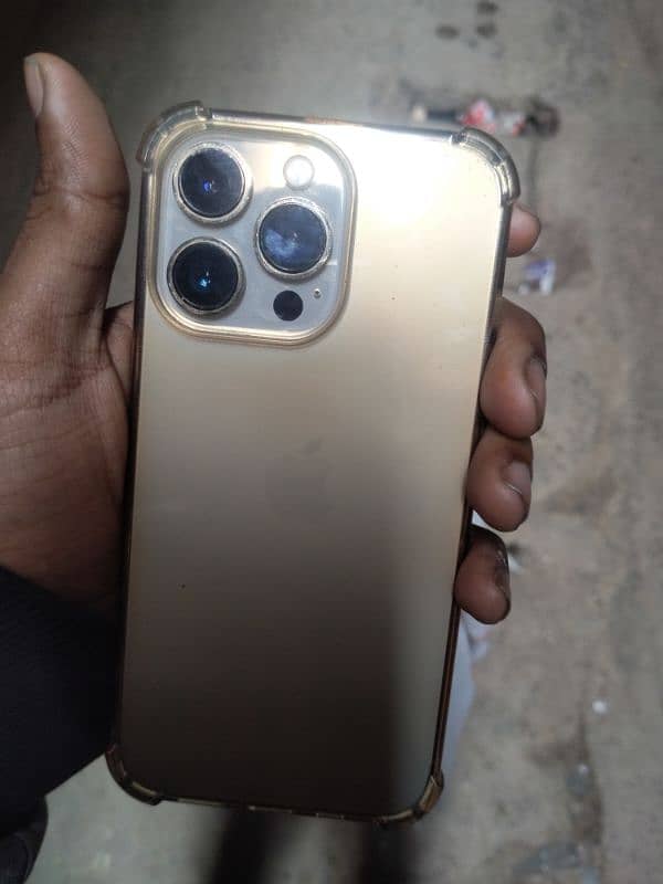 I phone 13 pro jv Non pta  Colour. gold 128 gb Bettery Health 89 Adapt 0