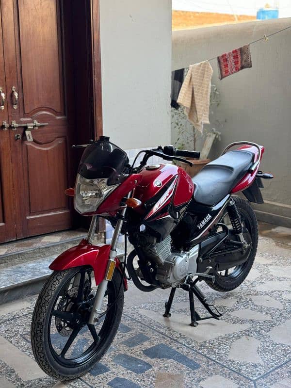 Yamaha YBR 125 2023 model 0