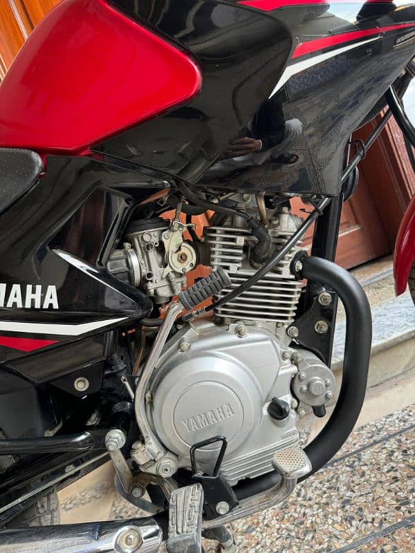 Yamaha YBR 125 2023 model 3