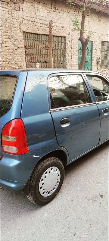 Suzuki Alto 2011 1