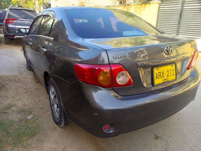 Toyota Corolla GLI Model 2009 5