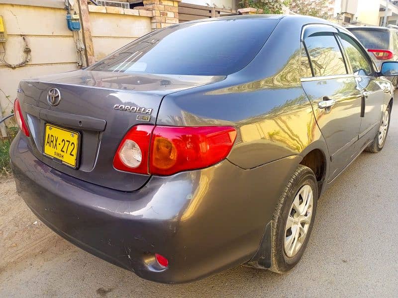 Toyota Corolla GLI Model 2009 7