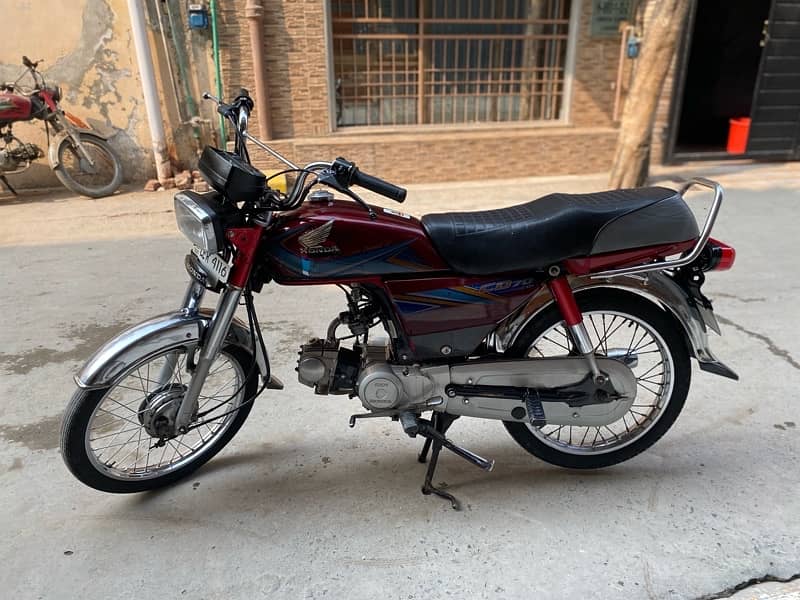 Honda CD70 2018C 1