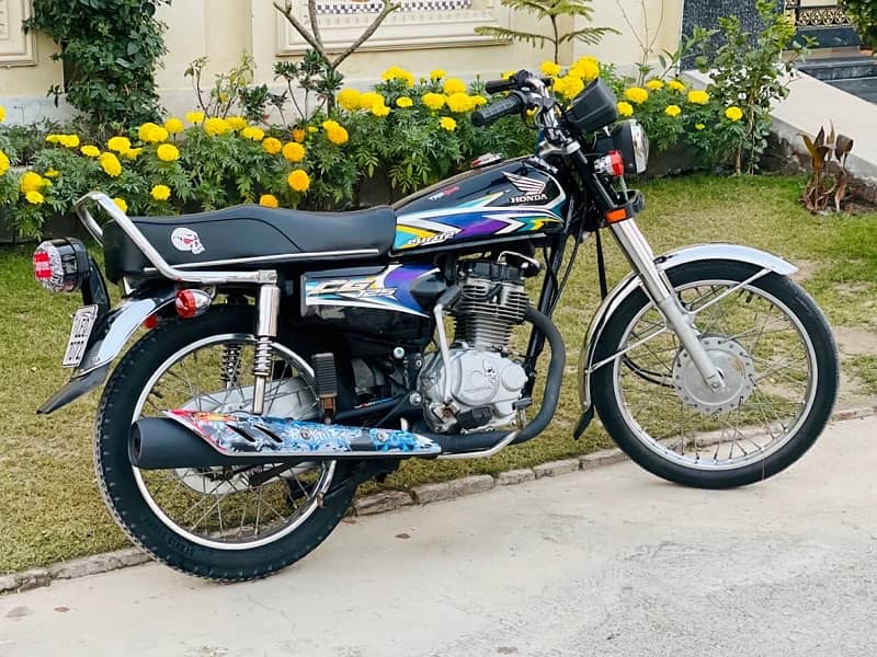 Honda CG125 (2020 Model) 2