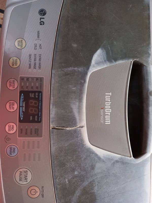 automatic LG washing machine and dryer 1