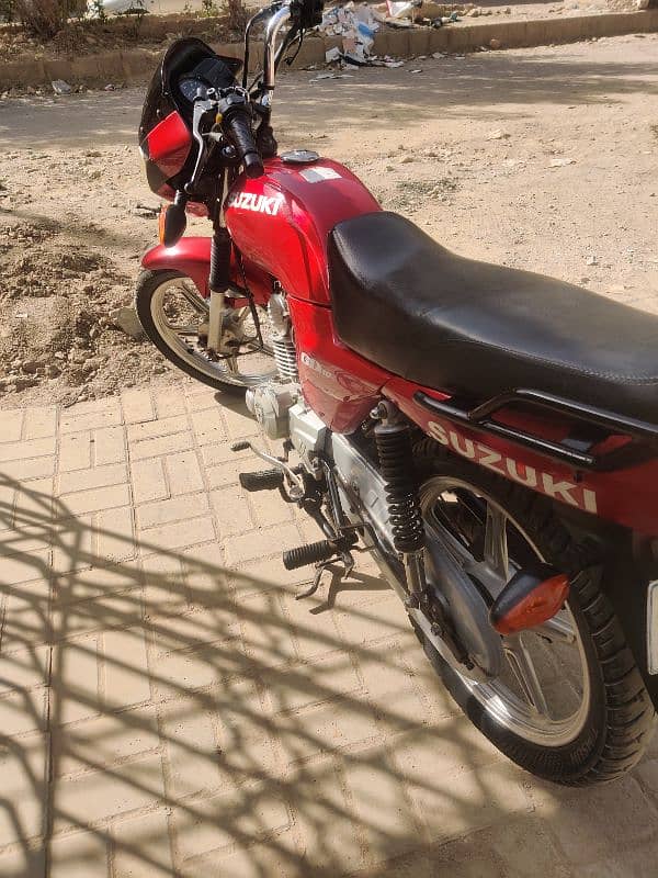 Suzuki GD 110 2018 karachi number 1