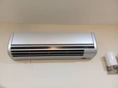 Dawlance 1 ton Non inverter Ac