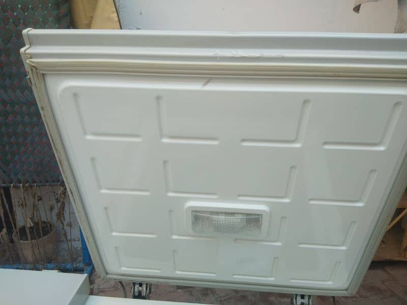 freezer for sale new cond 2