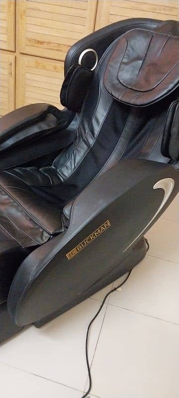 JC Buckmann - Massage Chair  ReviveUs 2