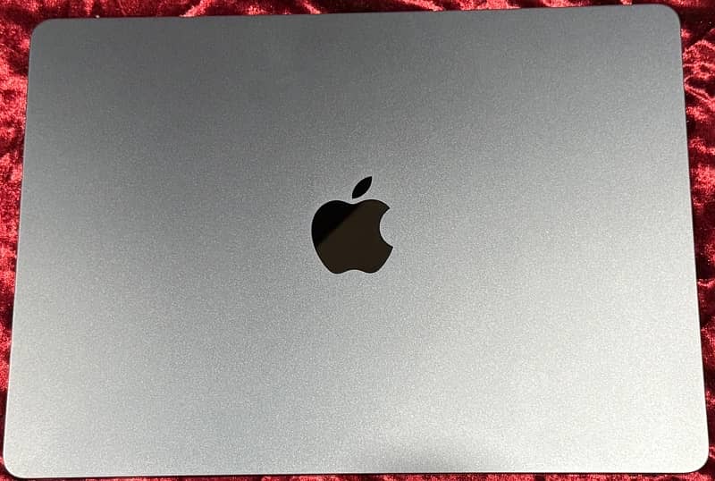 MacBook Air M2 5