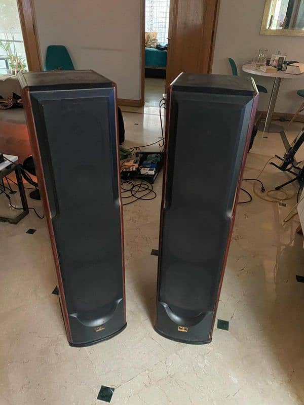 Tower speaker 1