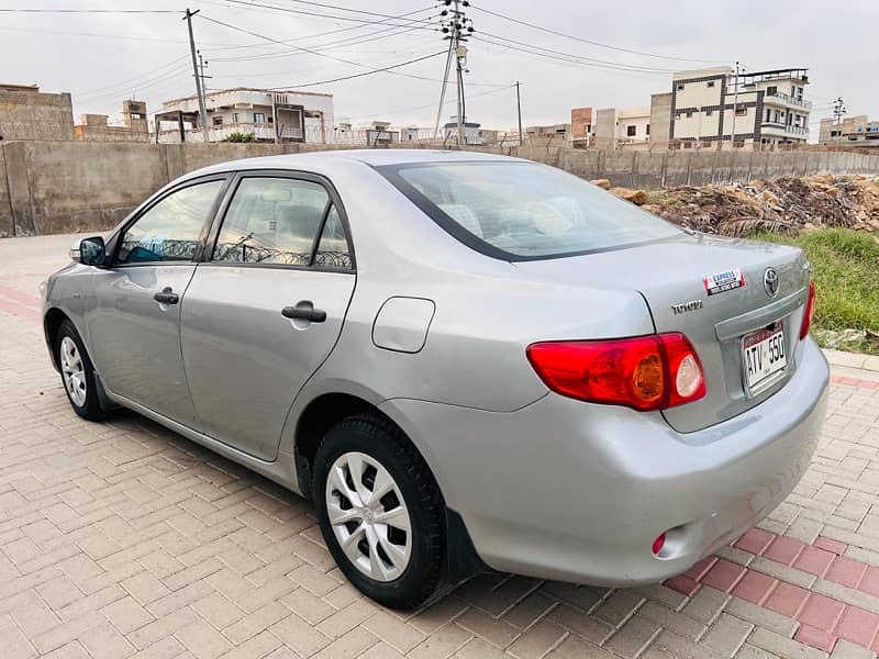 Toyota Corolla GLI 2010 9