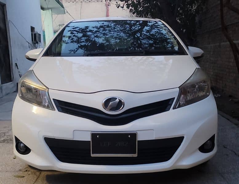 Toyota Vitz 2013 0