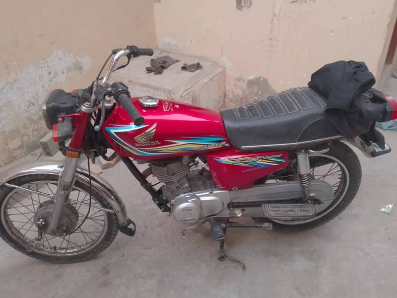 Honda CG 125 Sep-2018 Karachi Num 0