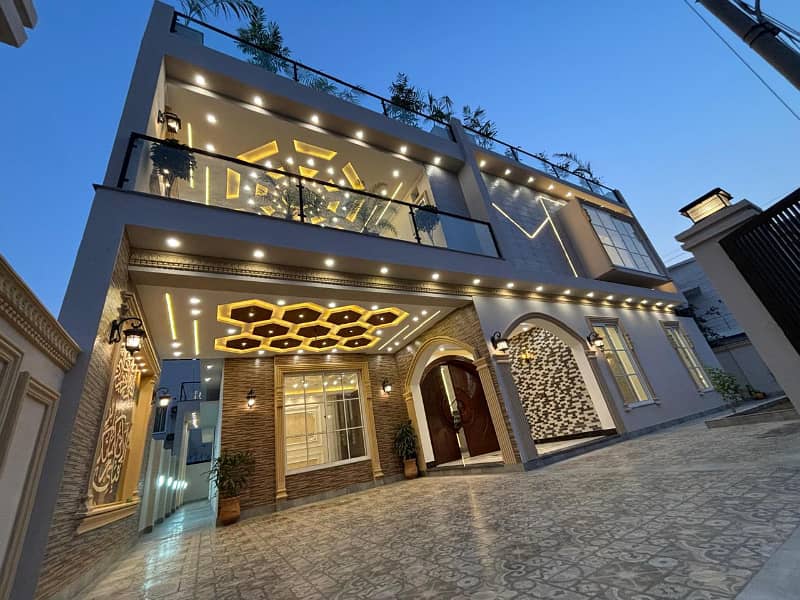 13 Marla Most Beautiful Modern Elevation Double Storey Luxury House For Sale 2