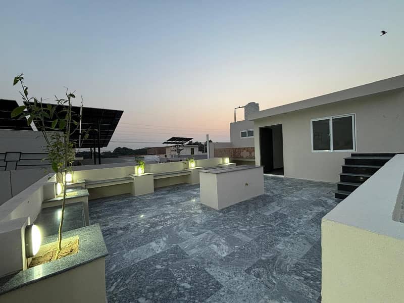 13 Marla Most Beautiful Modern Elevation Double Storey Luxury House For Sale 19