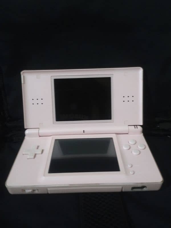 Nintendo DS LITE ( Coral Pink ) R4 Card and Games Included 3