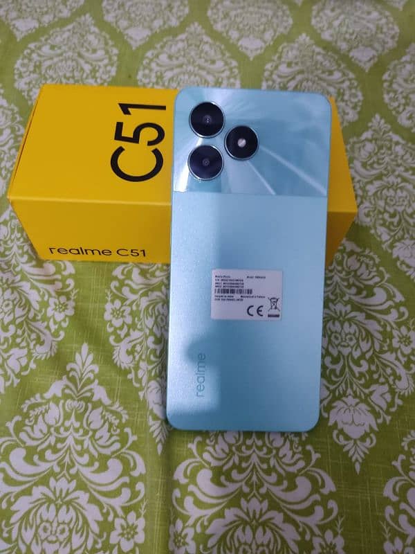 Realme C51  4+4 128 5