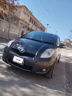 Toyota Vitz 2010