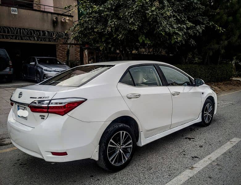 Toyota Corolla Altis 2018 1.8 cvt cruistonic 2