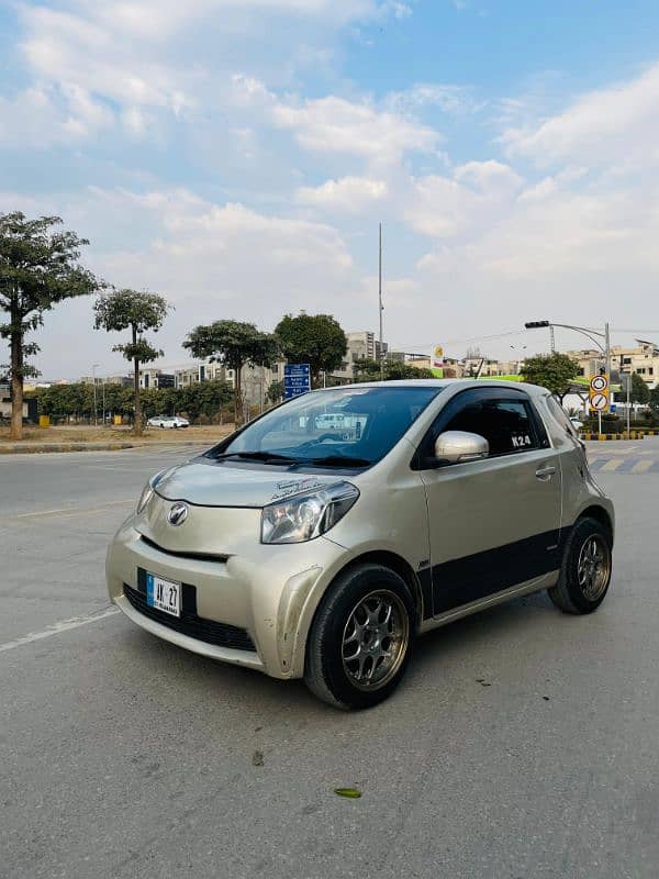 Toyota iQ 2009 2