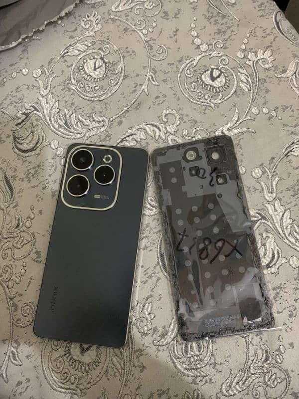 Infinix hot 40 pro 6