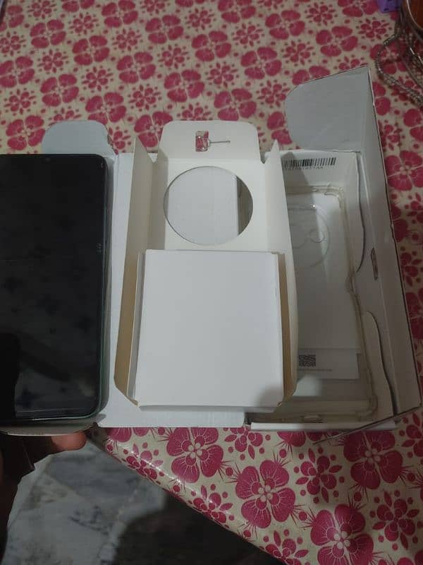 Redmi A3 | 4/128 | New condition with box 1