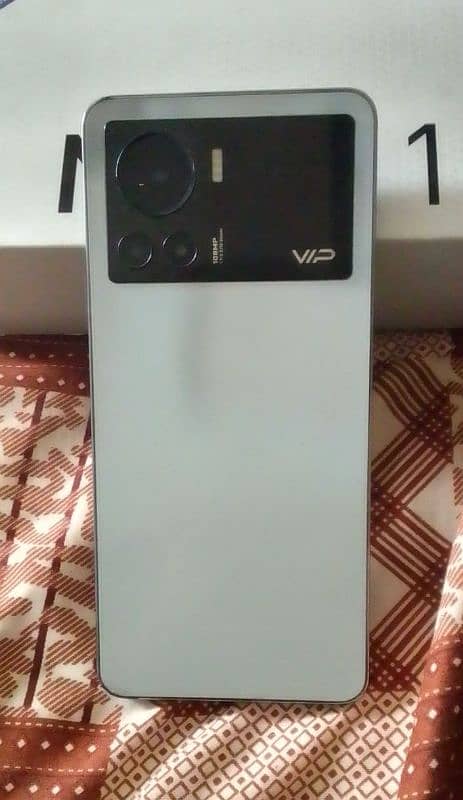 Infinix Note 12 VIP (8+5/256) Good condition complete box 1