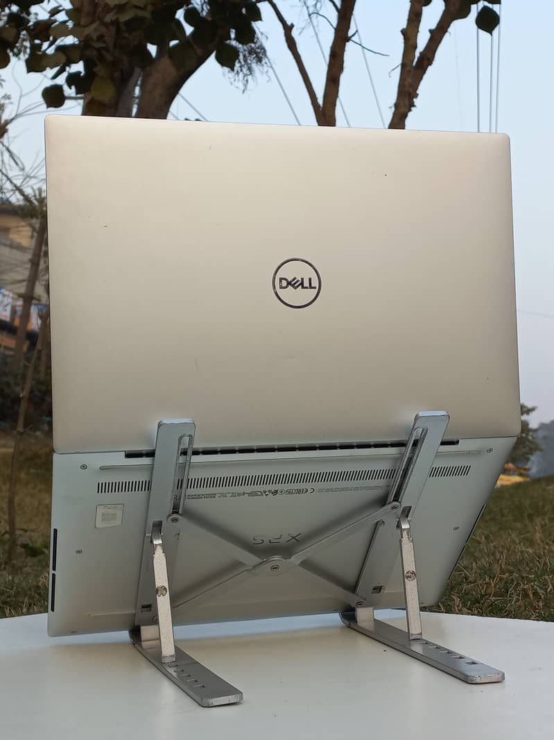 Dell xps 13 9310 11th gen | 4k bezeless | Best Price 10