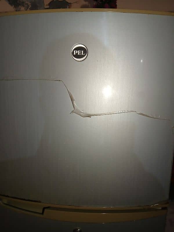 Refrigerator for sale 0