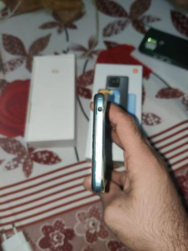 redmi 10c all ok lush condiction diba charger back pr sheet lgi h 7