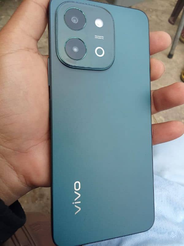 Vivo y 28 16gb ram 128 memory 2